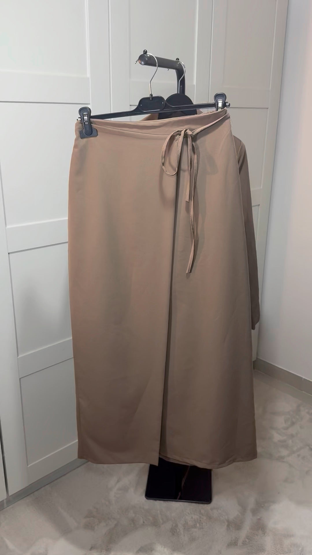 Ensemble tailleur blazer et jupe longue portefeuille à nouer sans fente I Camel